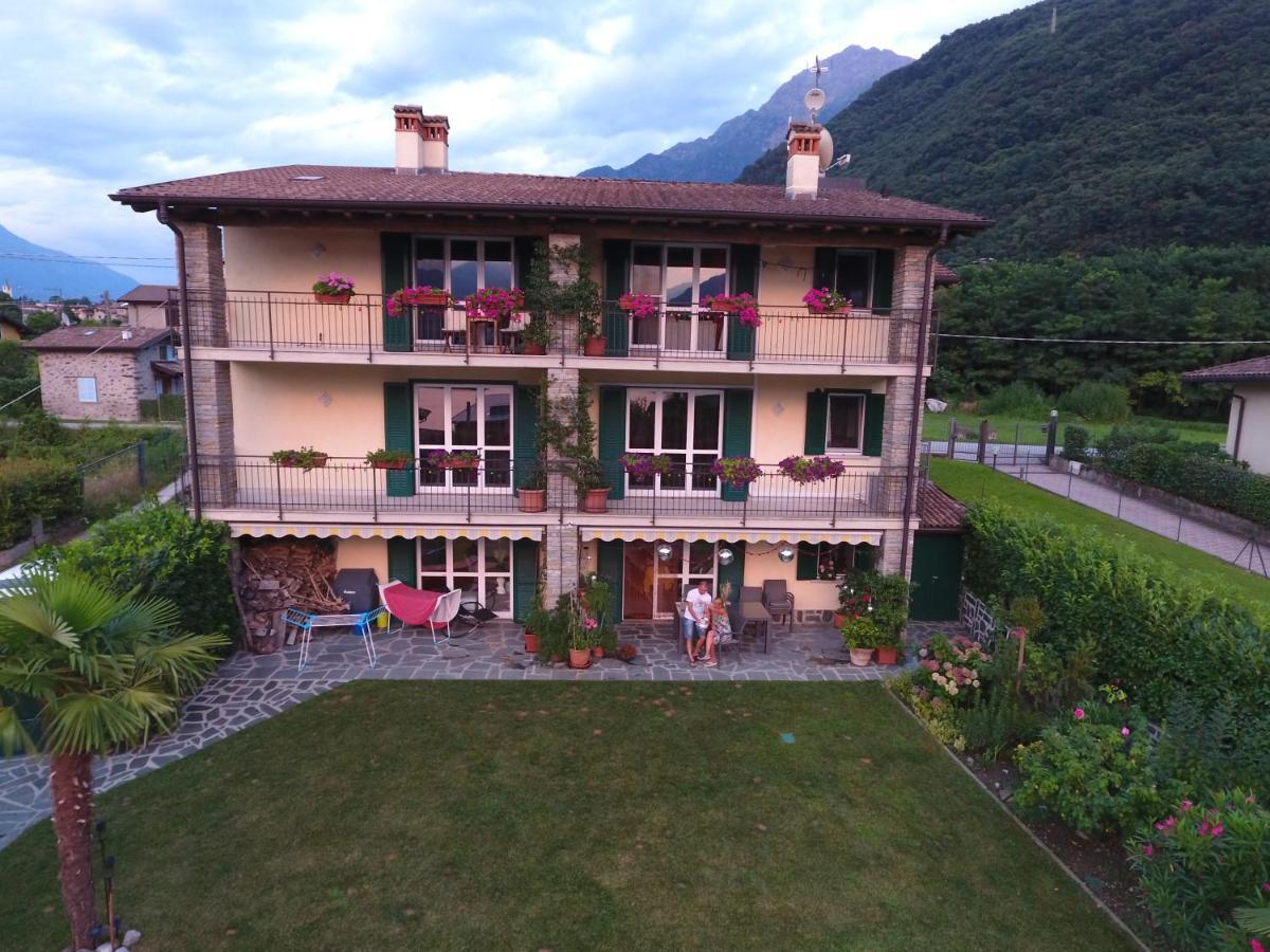 Casa Romantica Colico Luaran gambar
